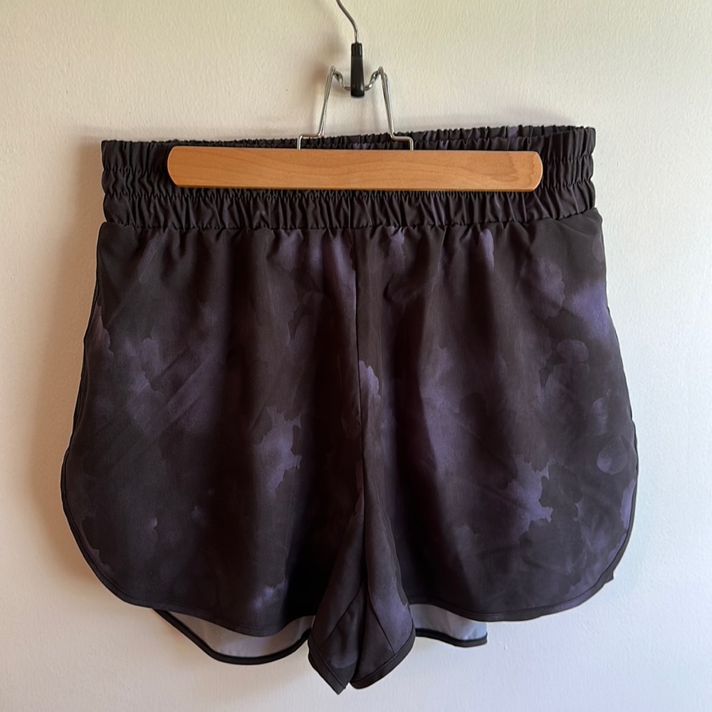 Athletic shorts